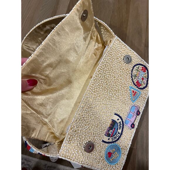 TJ Maxx Travel Icon Beaded Bag - Picture 6 of 7